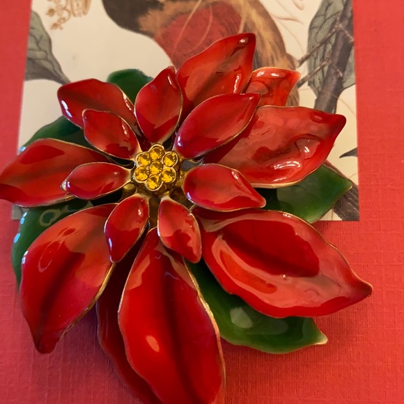 Jewelry - Vintage poinsettia enamel Christmas Brooch